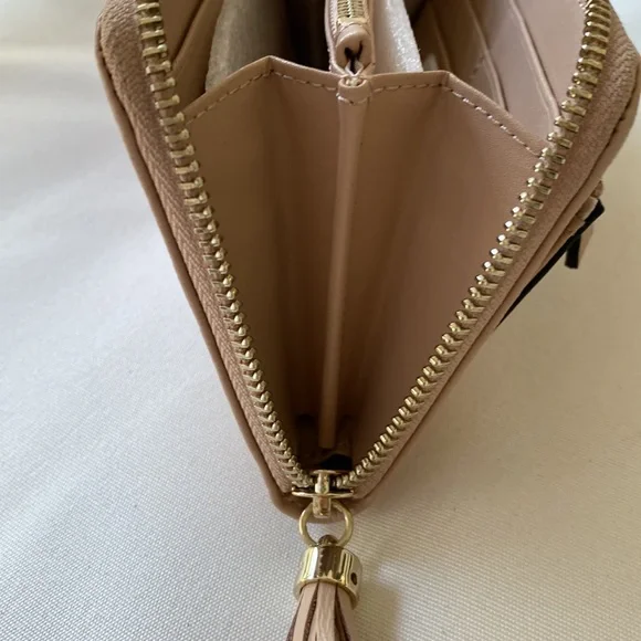 Ted Baker wallet - Picture 6 of 7